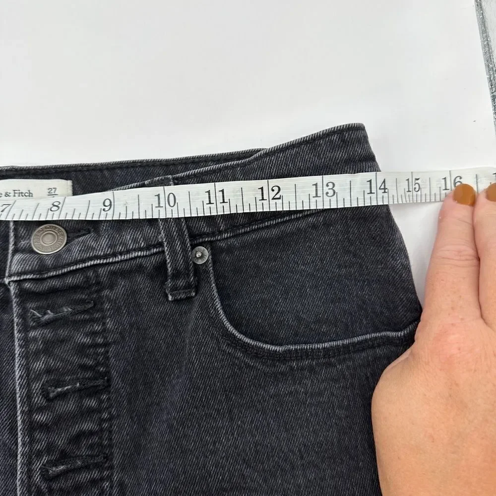 Abercrombie & Fitch The Skinny High Rise size 27/4R